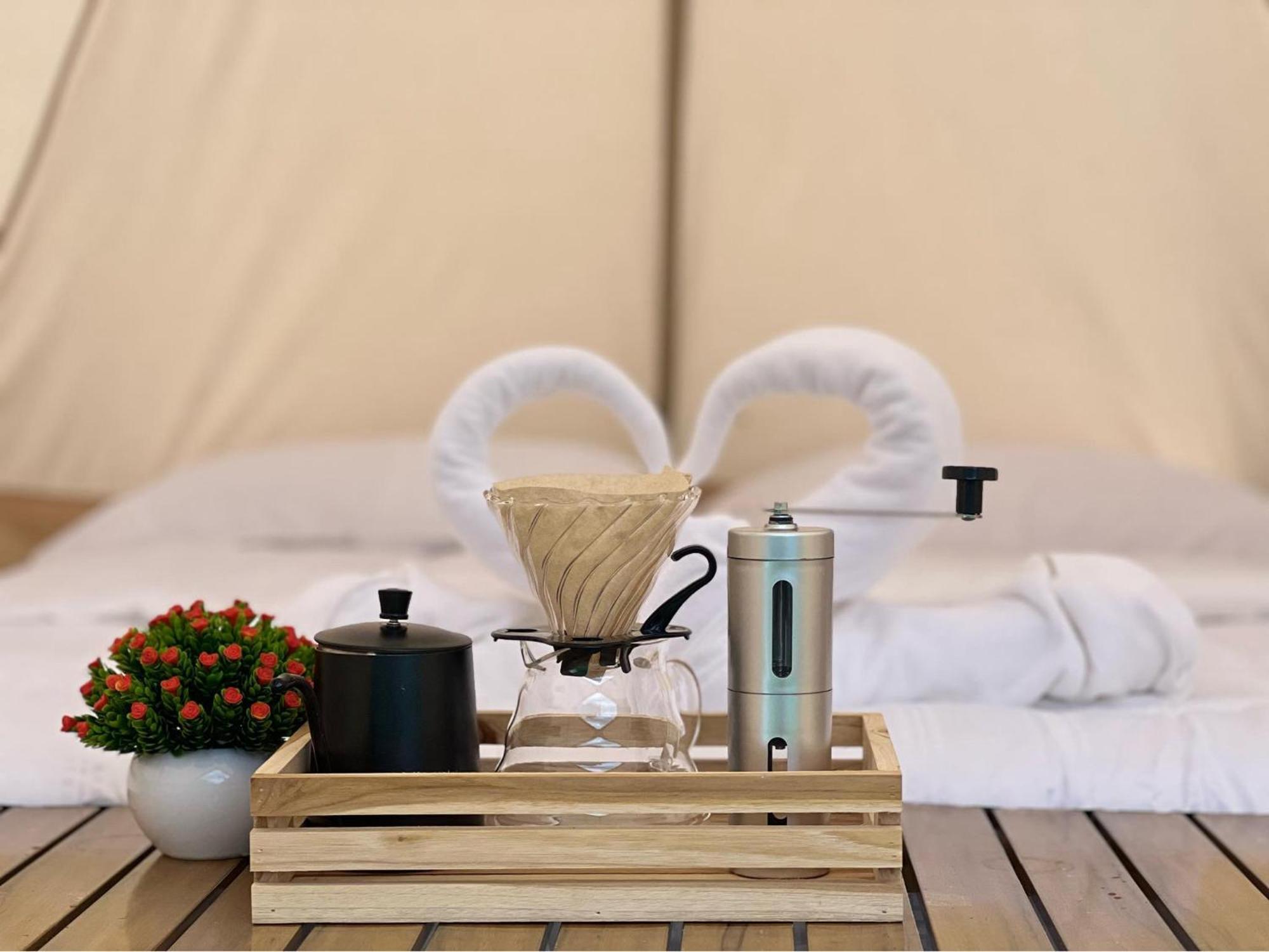 Camping Phutajoy Khaosok แคมป์ปิ้งภูตาจ้อยเขาศก Ban Thung Lang Tham Esterno foto