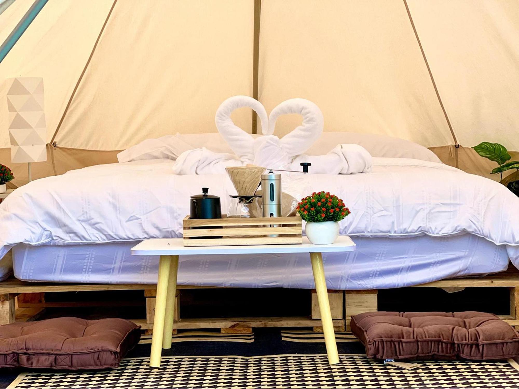 Camping Phutajoy Khaosok แคมป์ปิ้งภูตาจ้อยเขาศก Ban Thung Lang Tham Esterno foto