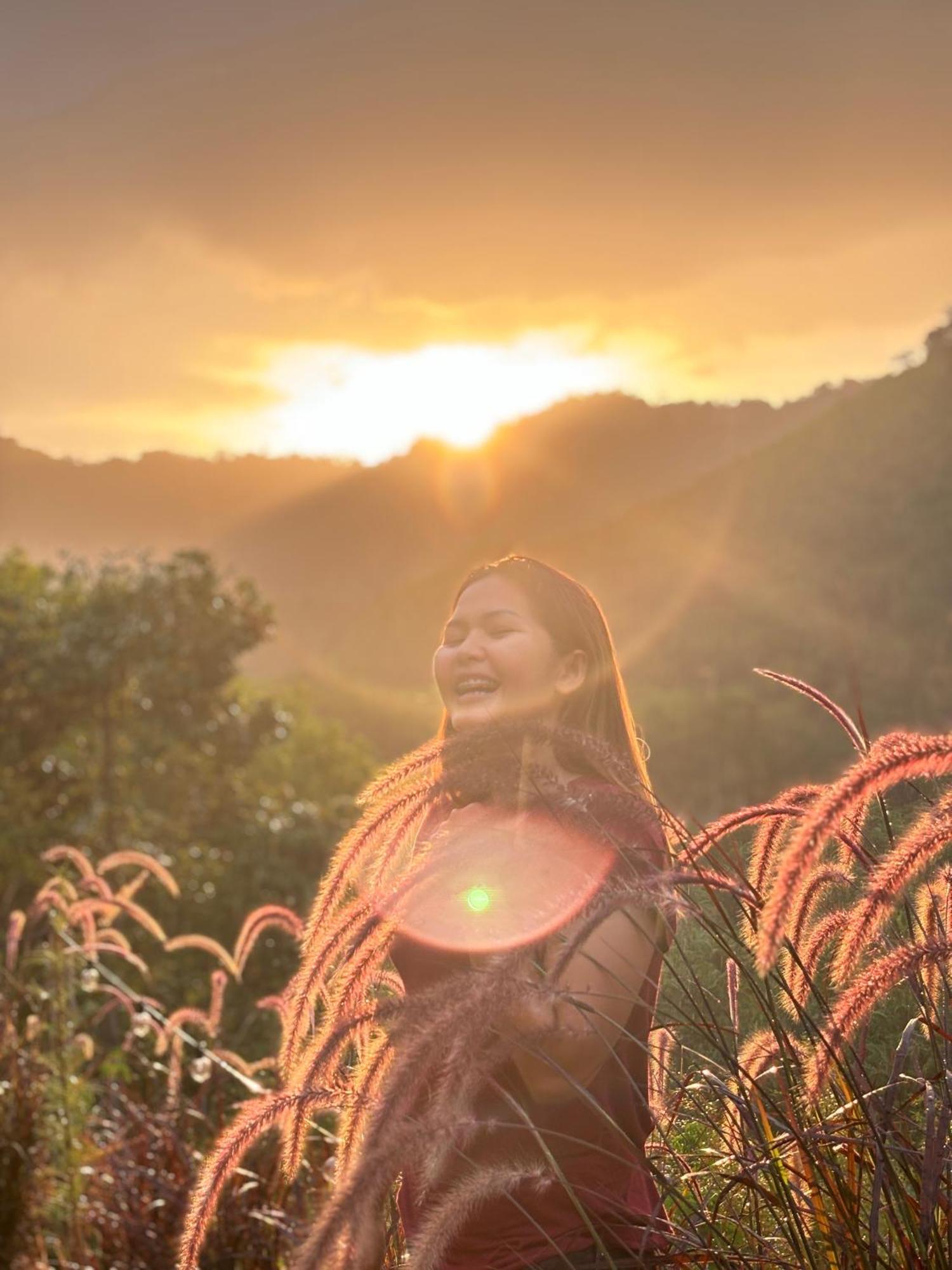 Camping Phutajoy Khaosok แคมป์ปิ้งภูตาจ้อยเขาศก Ban Thung Lang Tham Esterno foto